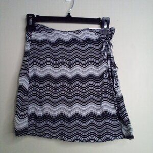 So Skirt Women XS High Rise Double Tie Wrap Mini Skirt Black White